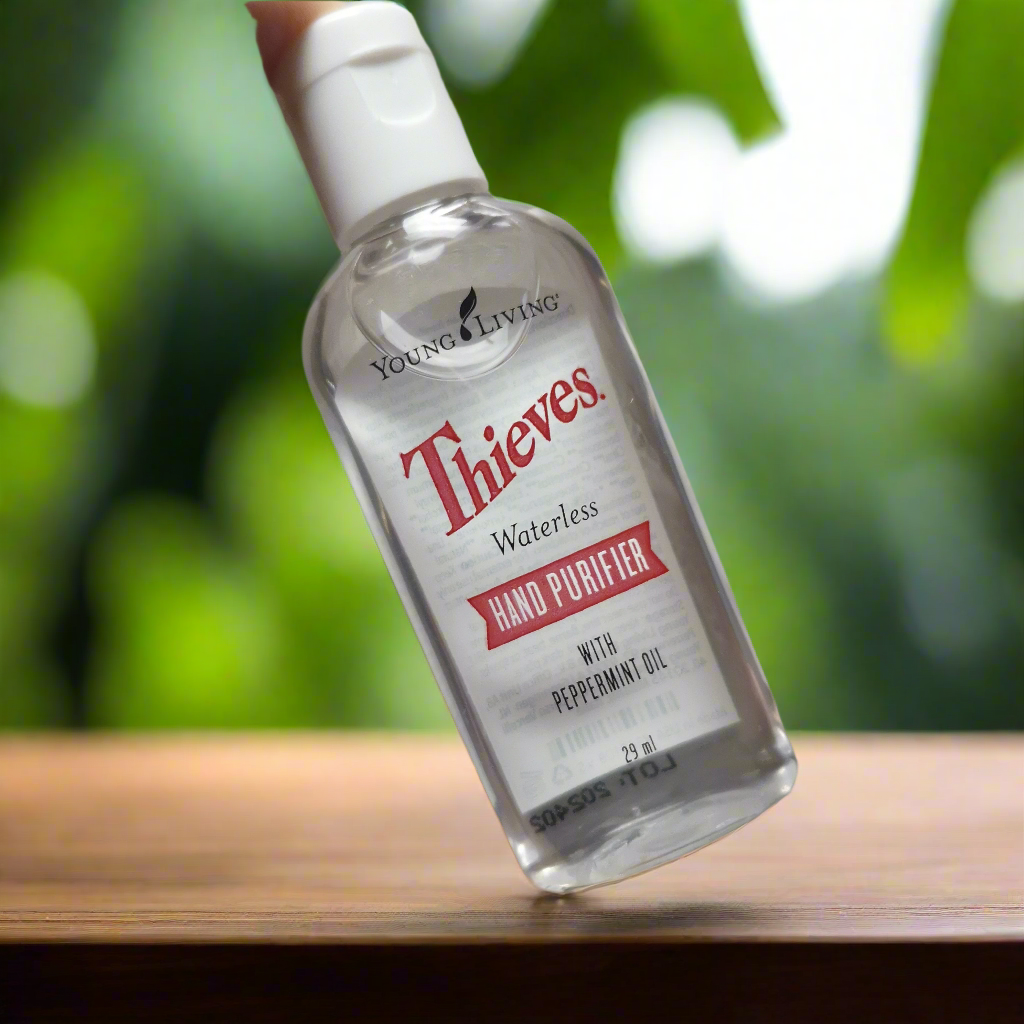 Thieves Hand purifier Handreiniger Young Living ätherisches Öl